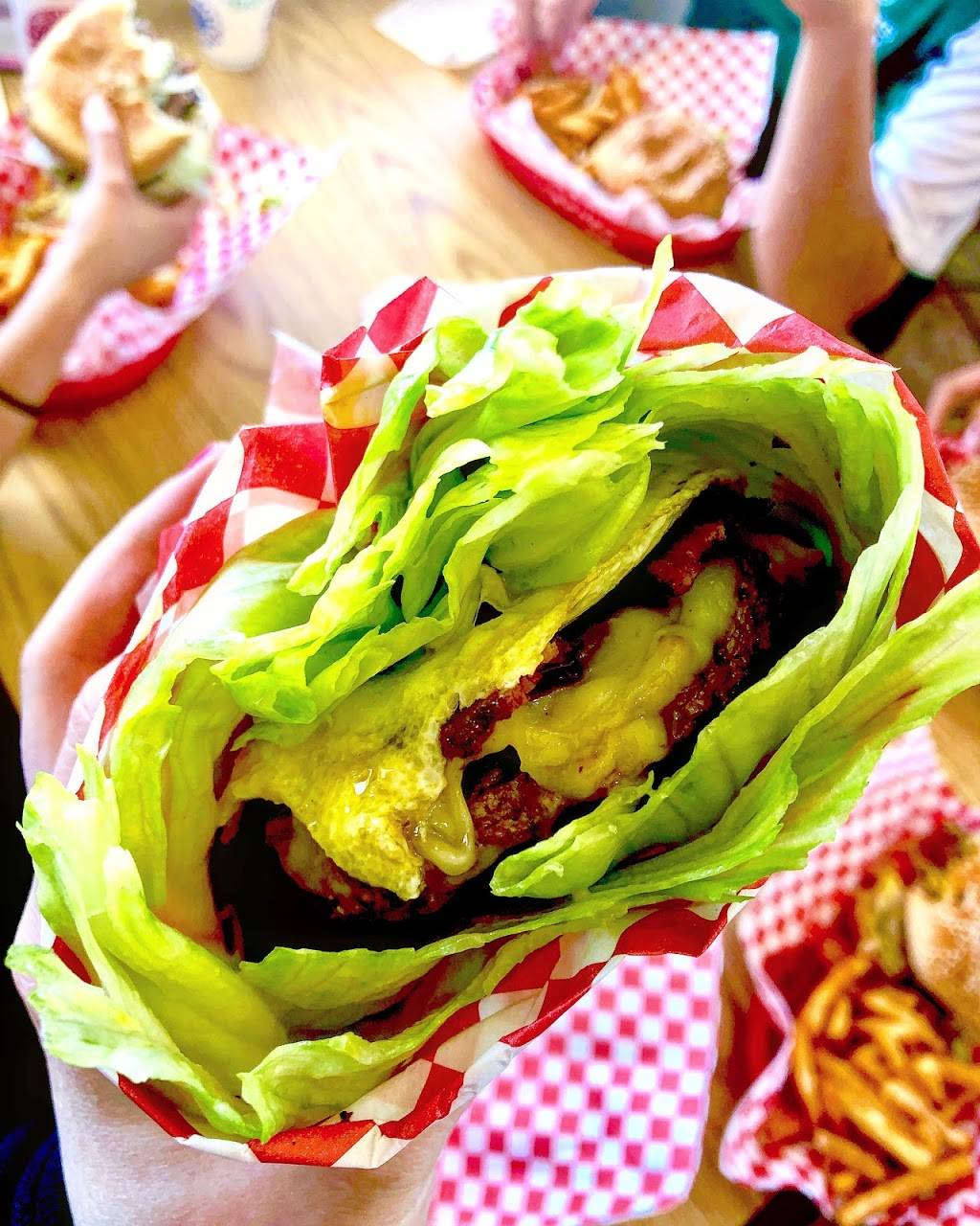 Flips Burgers | restaurant | 2503 Waterloo Rd, Stockton, CA 95205, USA | 2099435477 OR +1 209-943-5477