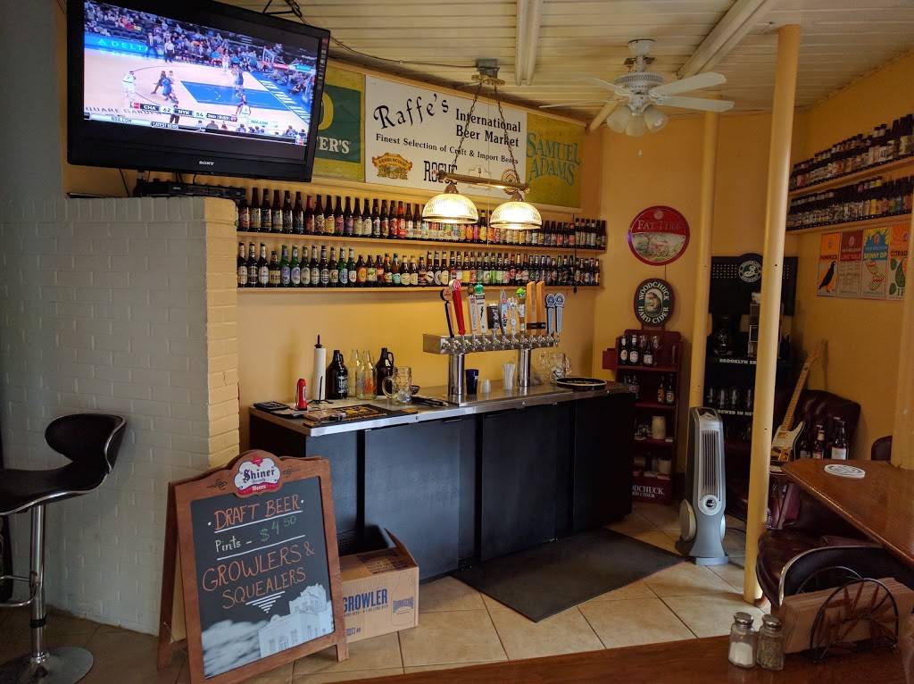 Raffes Deli | night club | 3358 Poplar Ave, Memphis, TN 38111, USA | 9014585110 OR +1 901-458-5110