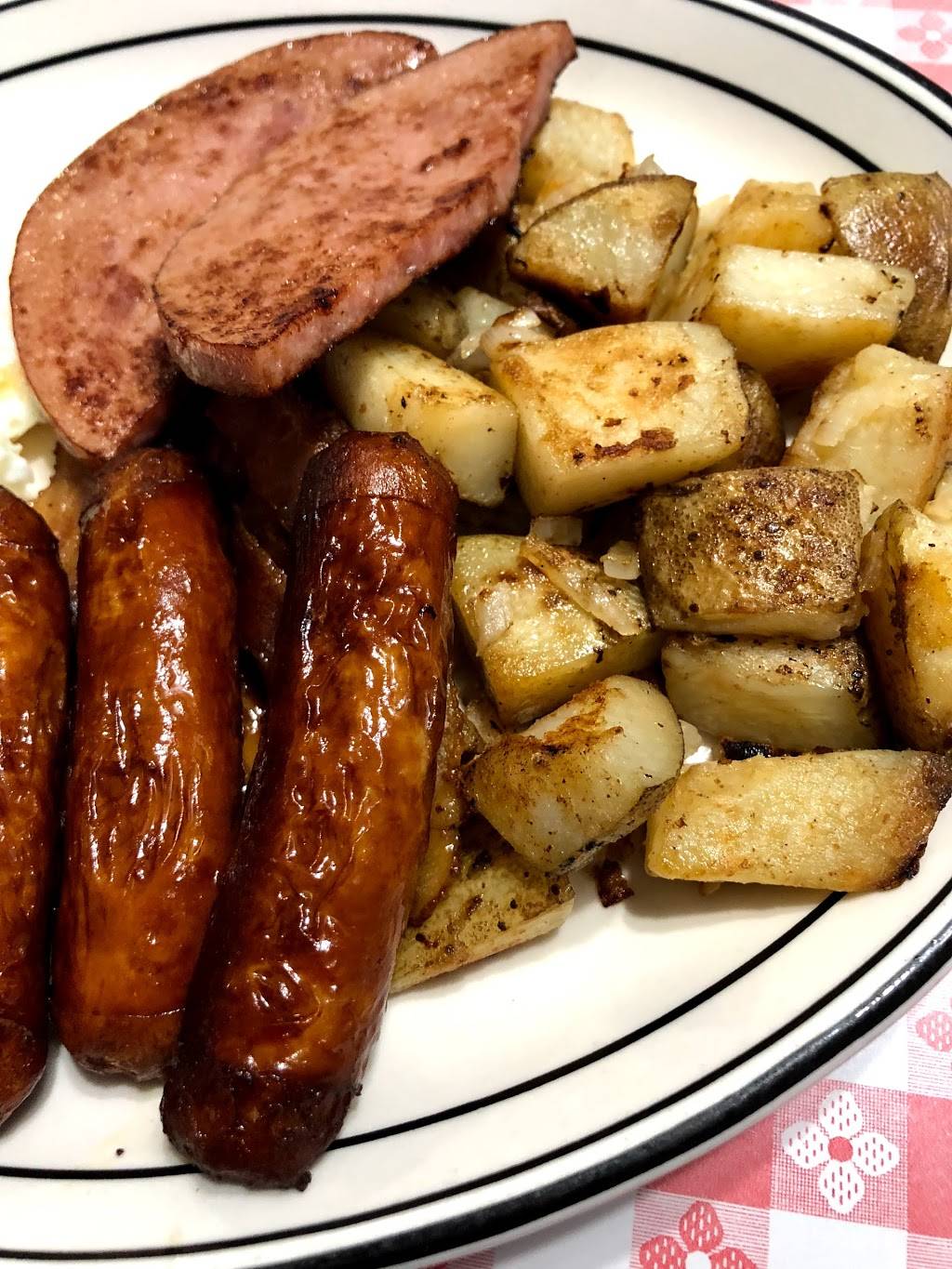 The Diner | restaurant | 52 Jonas St, Angus, ON L0M 1B0, Canada | 7055160925 OR +1 705-516-0925