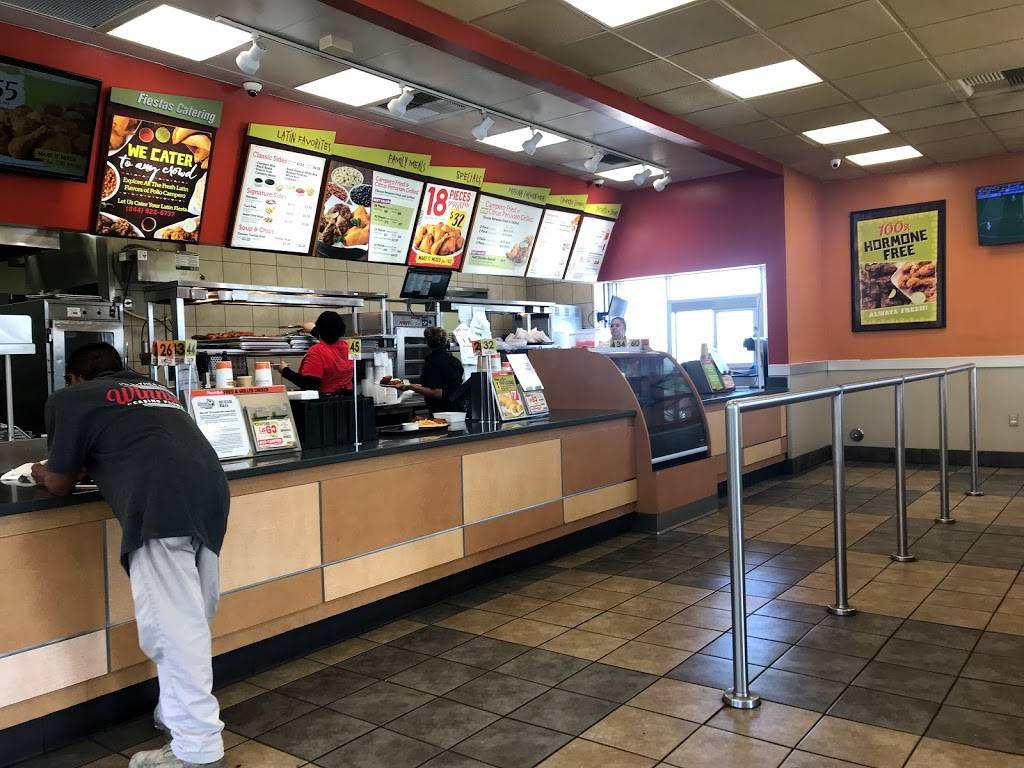 Pollo Campero | meal takeaway | 3540 W Century Blvd, Inglewood, CA 90303, USA | 8332267376 OR +1 833-226-7376