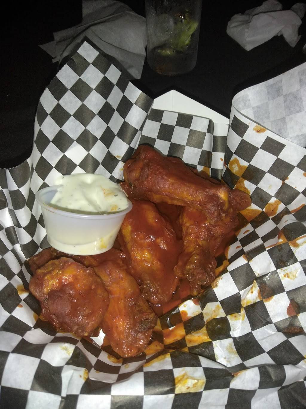 Legends Bar & Grill | restaurant | 700 S Cockrell Hill Rd Suite 100, Duncanville, TX 75137, USA | 9722989991 OR +1 972-298-9991