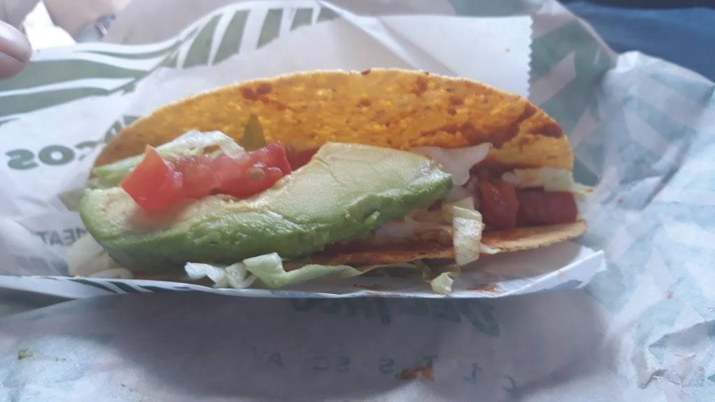 Del Taco | meal takeaway | 305 E Thomas Rd, Phoenix, AZ 85012, USA | 6022340857 OR +1 602-234-0857