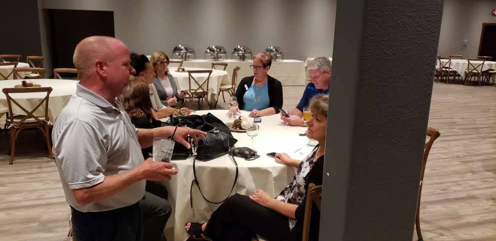 Jefferson Golf Course - Neighbors Grill & Pizza | restaurant | 216 Golf Dr, Jefferson, WI 53549, USA | 9206742965 OR +1 920-674-2965