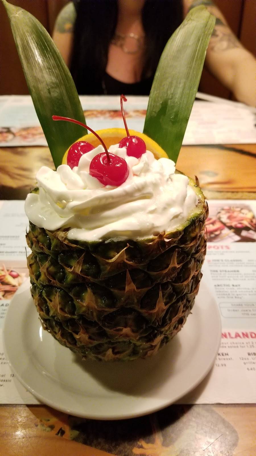 Joes Crab Shack | restaurant | 12831 Fair Lakes Pkwy, Fairfax, VA 22033, USA | 7039682601 OR +1 703-968-2601