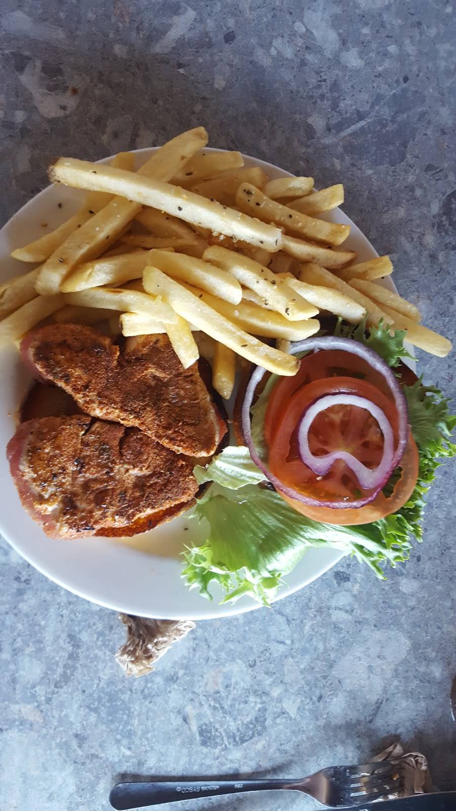 Sand on the Beach | restaurant | 1005 Atlantic St, Melbourne Beach, FL 32951, USA | 3213278951 OR +1 321-327-8951