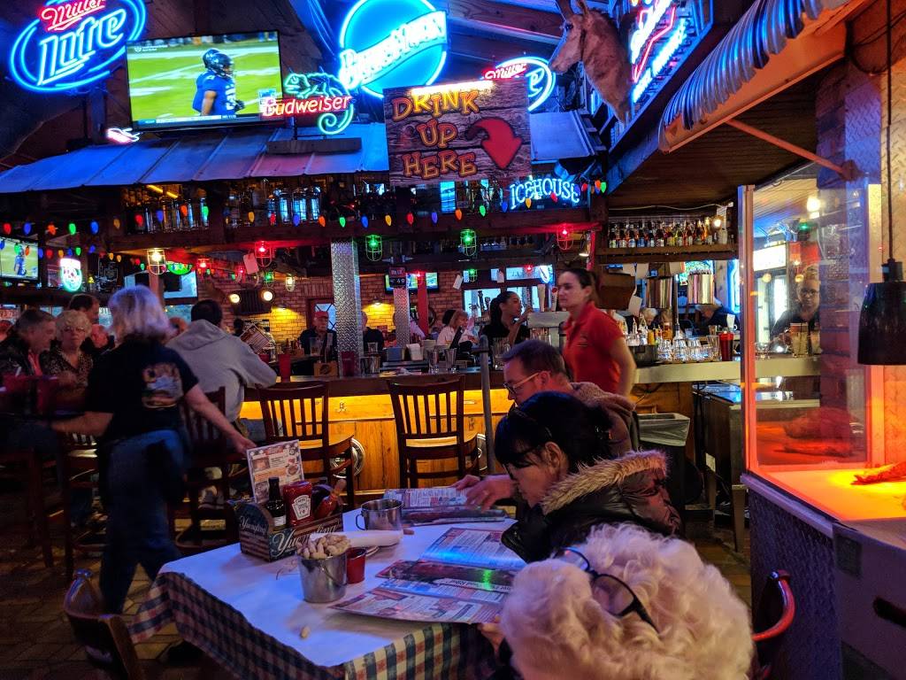 Codys Original Roadhouse | restaurant | 39870 US-19, Tarpon Springs, FL 34689, USA | 7279371022 OR +1 727-937-1022