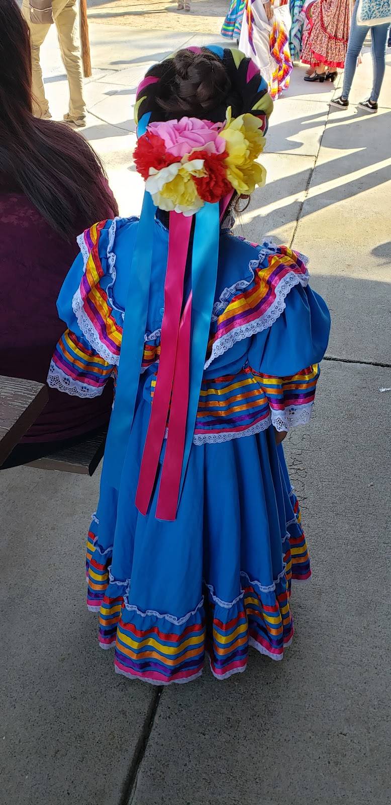 Lakeland Outdoor Market | restaurant | 33100 Vail St, Lake Elsinore, CA 92530, USA | 9516756022 OR +1 951-675-6022