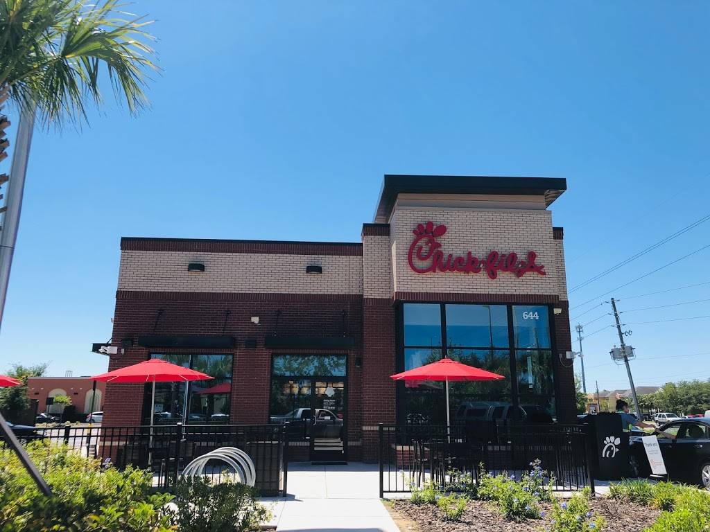 Chick-fil-A | restaurant | 644 US-27, Clermont, FL 34714, USA | 3522432909 OR +1 352-243-2909