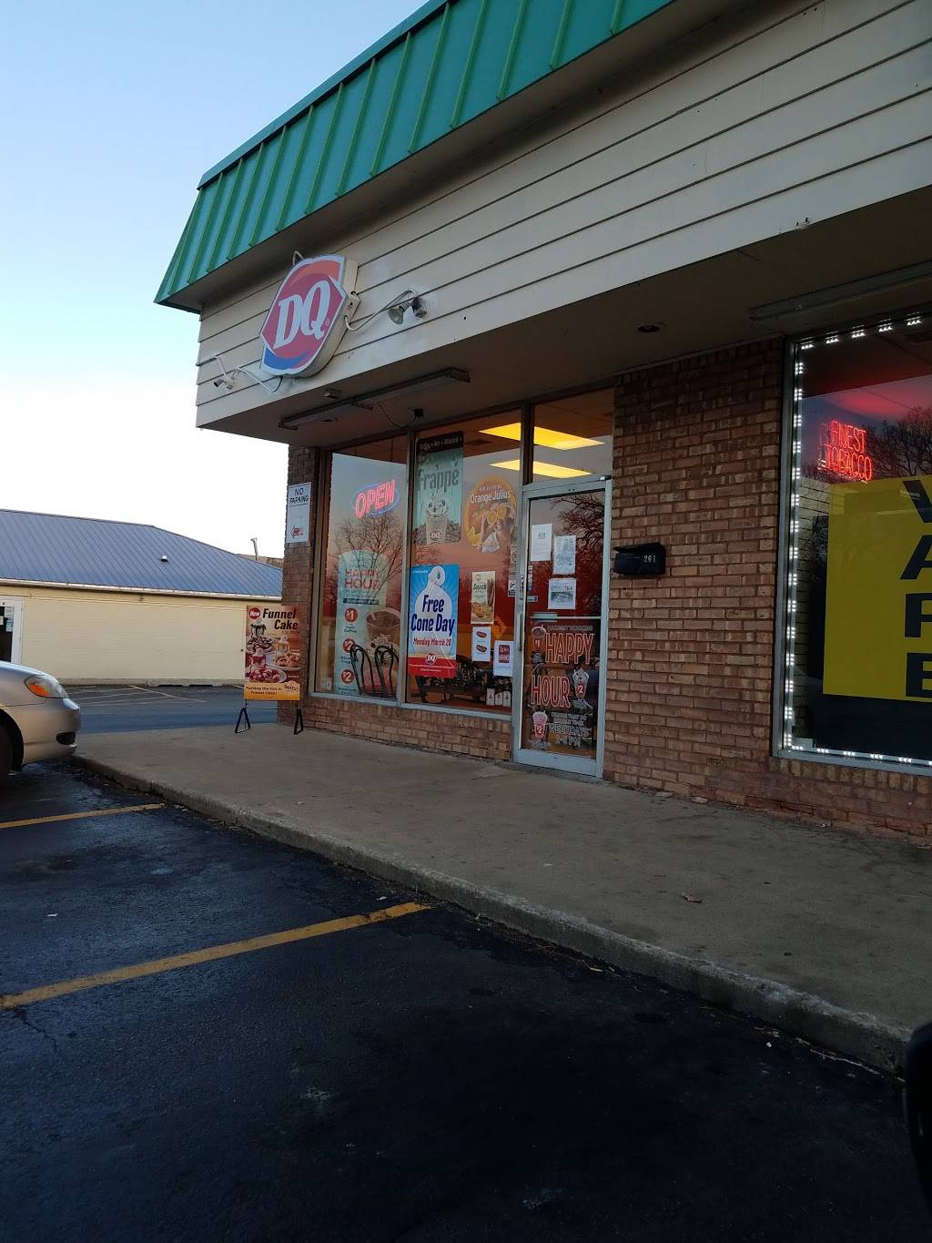 Dairy Queen (Treat only) | restaurant | 261 E Irving Park Rd, Roselle, IL 60172, USA | 6305291908 OR +1 630-529-1908