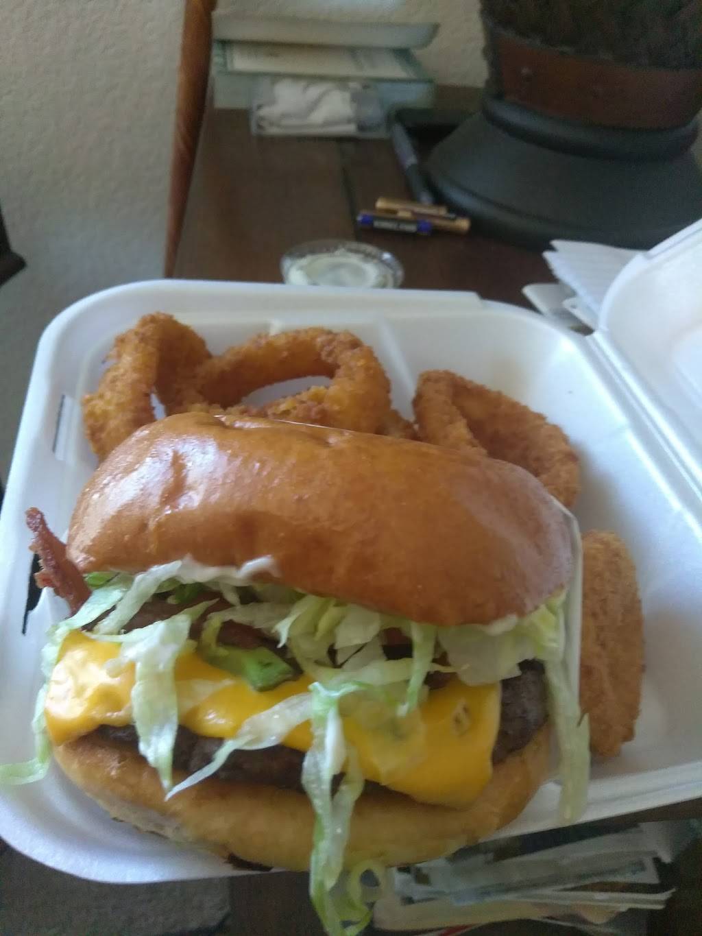 La Garza Restaurant | restaurant | 224 E St, Waterford, CA 95386, USA | 2098749560 OR +1 209-874-9560