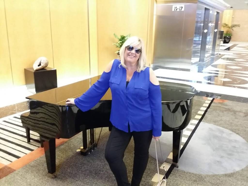 Tower Club - Tysons Corner | restaurant | 8000 Towers Crescent Dr Suite 1700, Vienna, VA 22182, USA | 7037614250 OR +1 703-761-4250