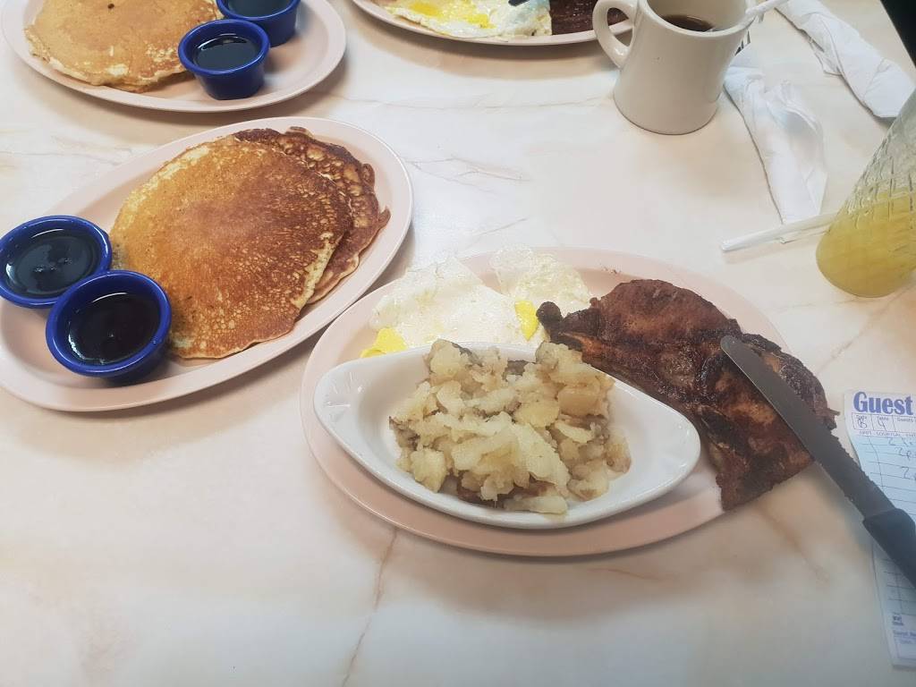 Lunch House | restaurant | 3816 Holston Dr, Knoxville, TN 37914, USA | 8656375188 OR +1 865-637-5188