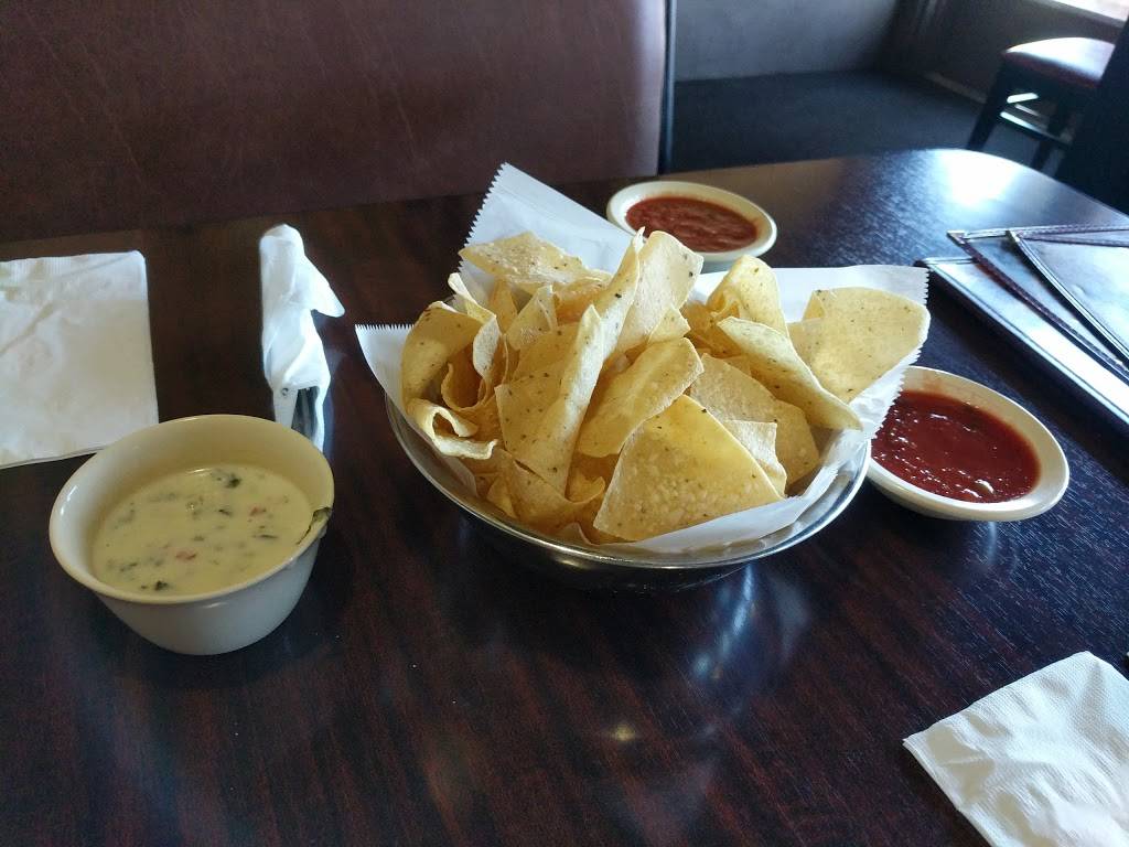 El Potro Mexican cafe Lawrence | restaurant | 3333 Iowa St, Lawrence, KS 66046, USA | 7853312500 OR +1 785-331-2500