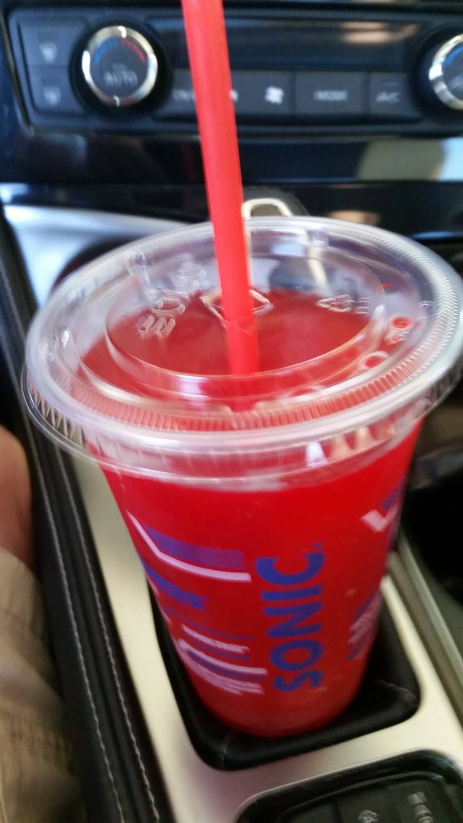 Sonic Drive-In | restaurant | 1800 S Main St, High Point, NC 27260, USA | 3368820382 OR +1 336-882-0382