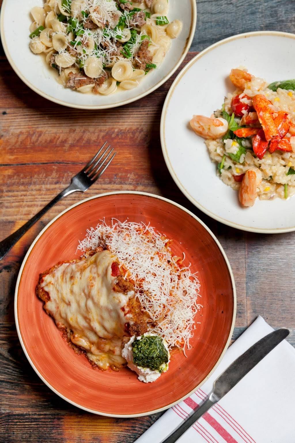 Evviva Trattoria | restaurant | 142 Apex Dr, Marlborough, MA 01752, USA | 7748432599 OR +1 774-843-2599