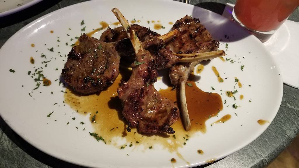 Views Bar & Grill | restaurant | 24200 Grand River Ave, Detroit, MI 48219, USA | 3136939401 OR +1 313-693-9401