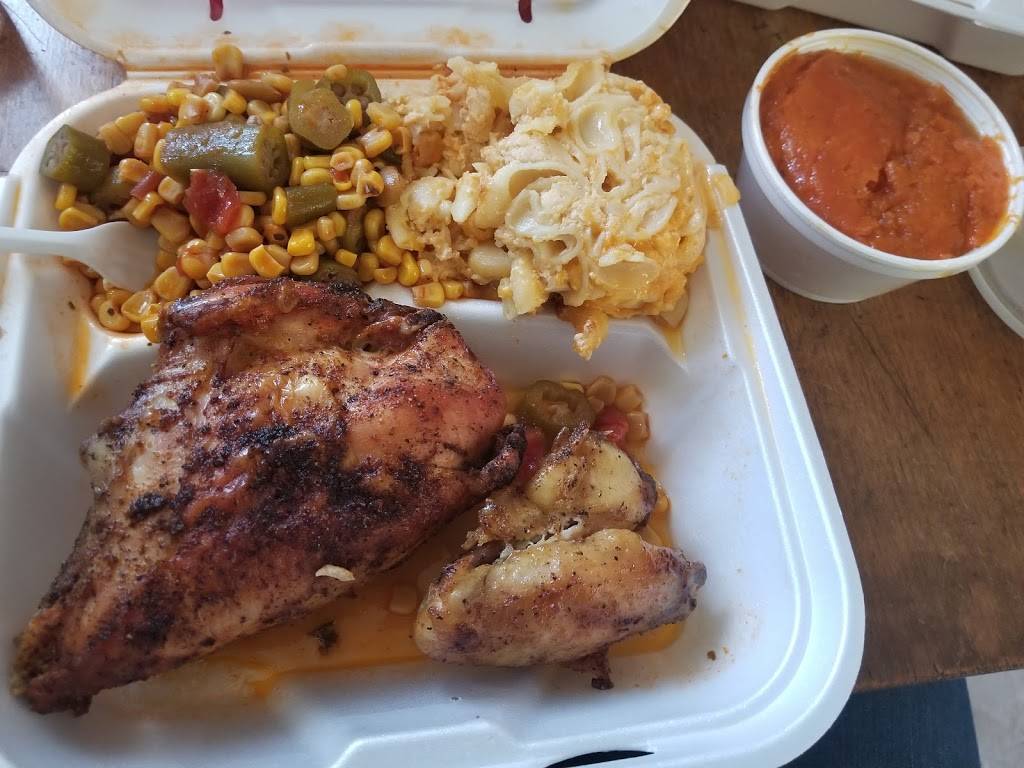 Chef Marilyns, Queen of Down Home Southern Goodies | meal takeaway | 2638 Crenshaw Blvd, Los Angeles, CA 90016, USA | 3237378101 OR +1 323-737-8101