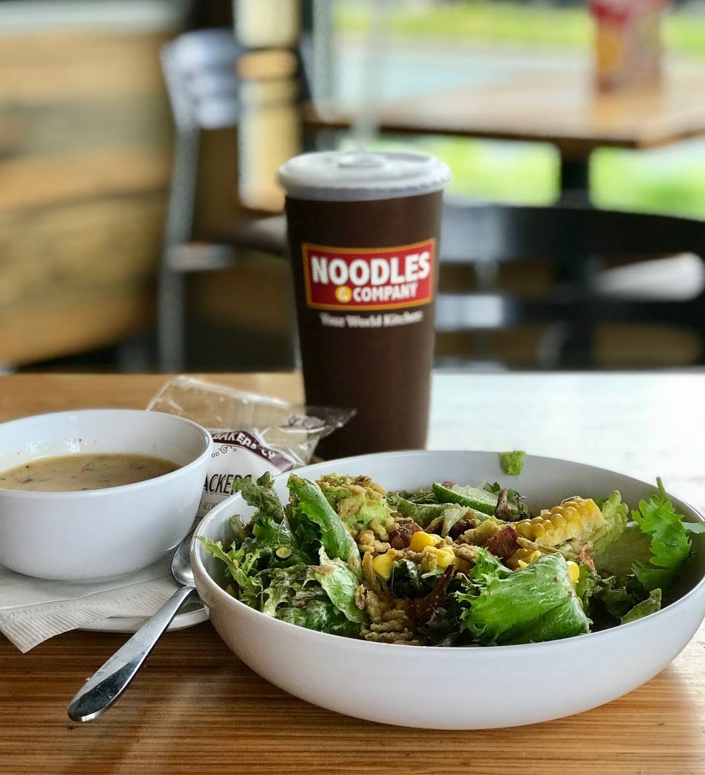 Noodles and Company | restaurant | 2035 Bond St, Charlottesville, VA 22901, USA | 4349849621 OR +1 434-984-9621