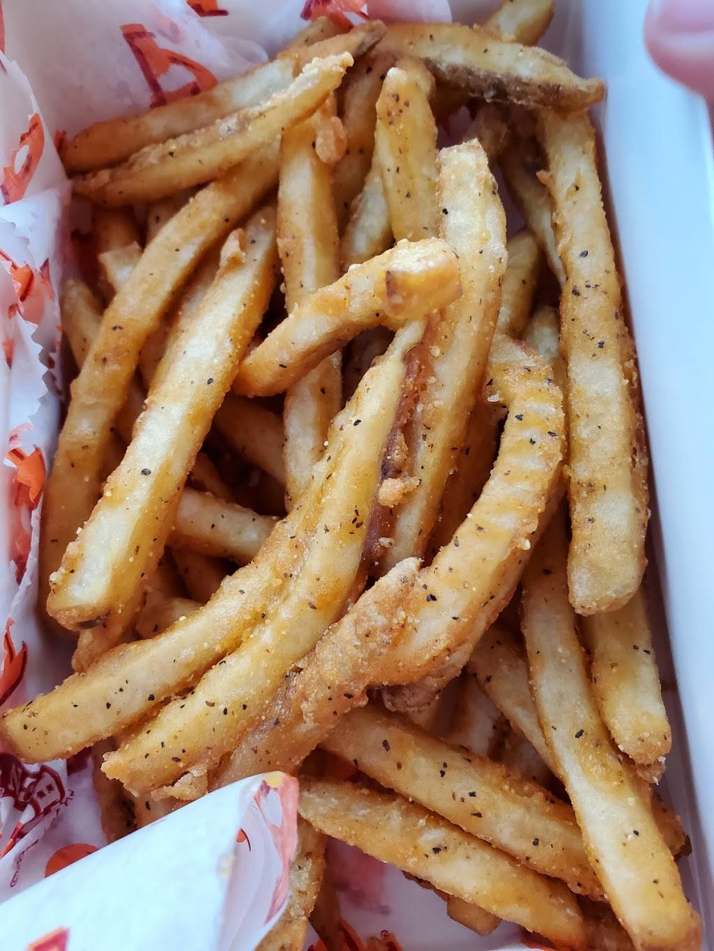 Popeyes Louisiana Kitchen | restaurant | 11055 E I25 Frontage Rd, Longmont, CO 80504, USA | 3036822364 OR +1 303-682-2364