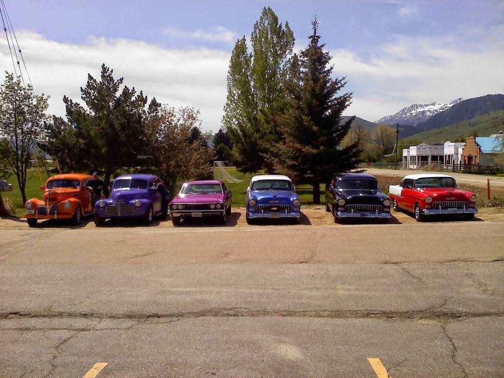 Carlos & Harleys & 745 Sportsbar & Grill | restaurant | 5510 E 2200 N, Eden, UT 84310, USA | 8017458226 OR +1 801-745-8226