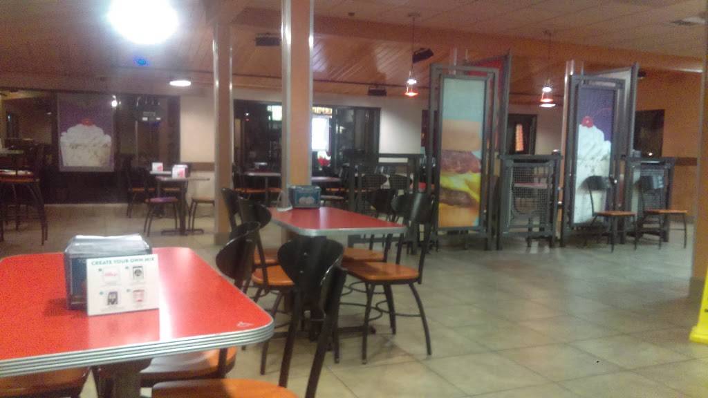 Jack in the Box | restaurant | 21630 Bear Valley Rd, Apple Valley, CA 92308, USA | 7602401746 OR +1 760-240-1746