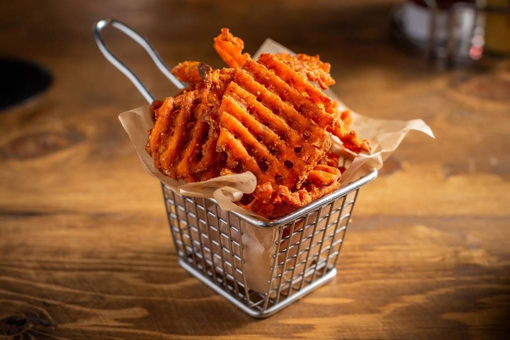 Bat 17 | meal takeaway | 1709 Benson Ave, Evanston, IL 60201, USA | 8477337117 OR +1 847-733-7117