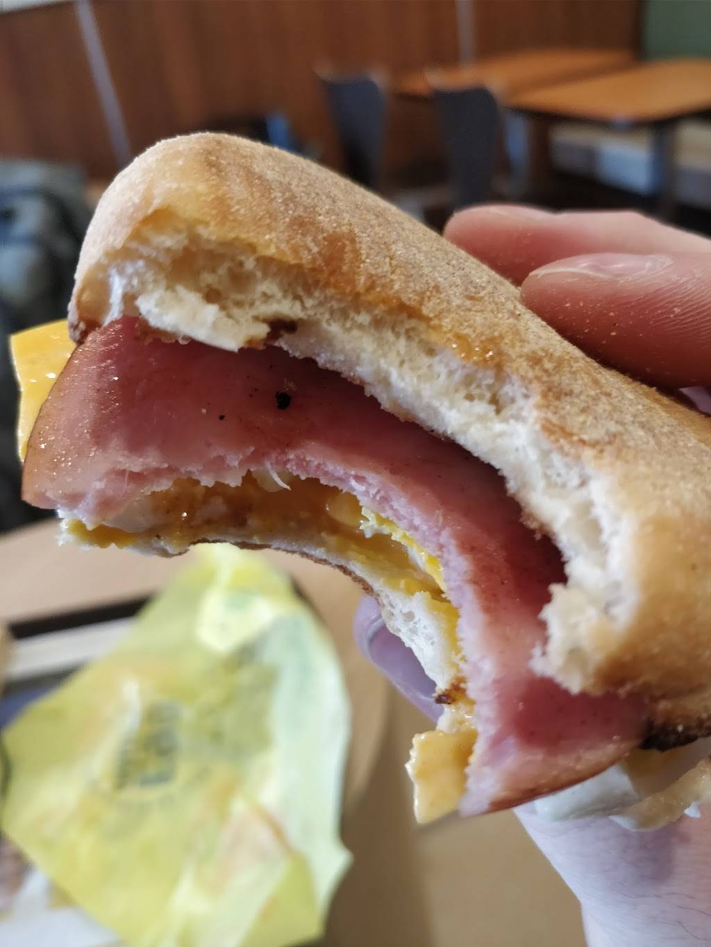 McDonalds | cafe | 907 Freeport Rd, Pittsburgh, PA 15238, USA | 4127990121 OR +1 412-799-0121