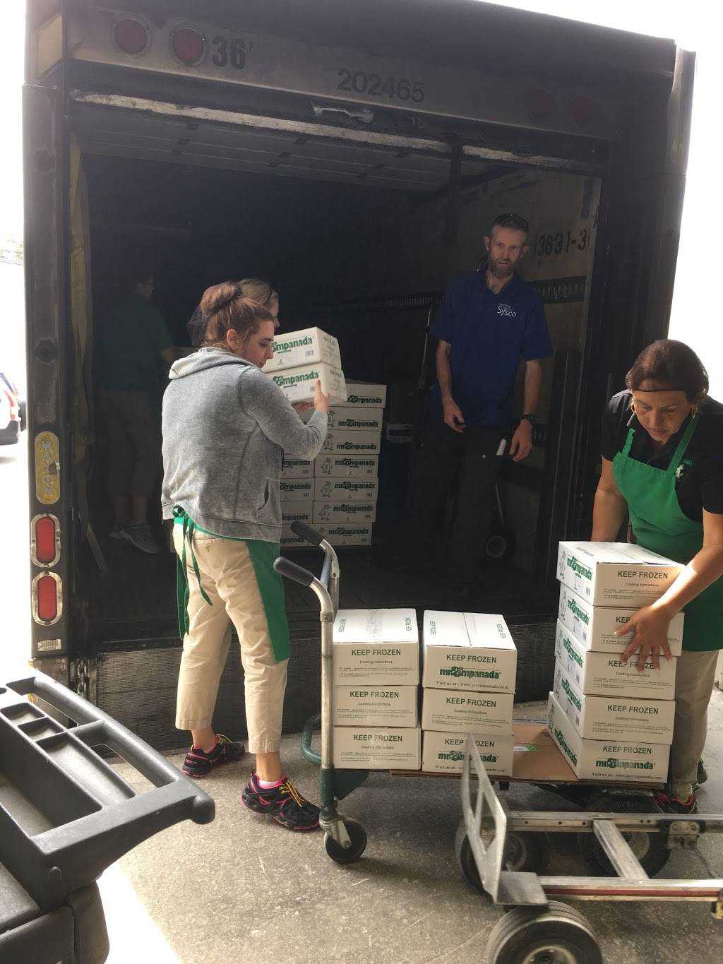 Mr Empanada - Drew Park | restaurant | 4029 W South Ave, Tampa, FL 33614, USA | 8139994947 OR +1 813-999-4947