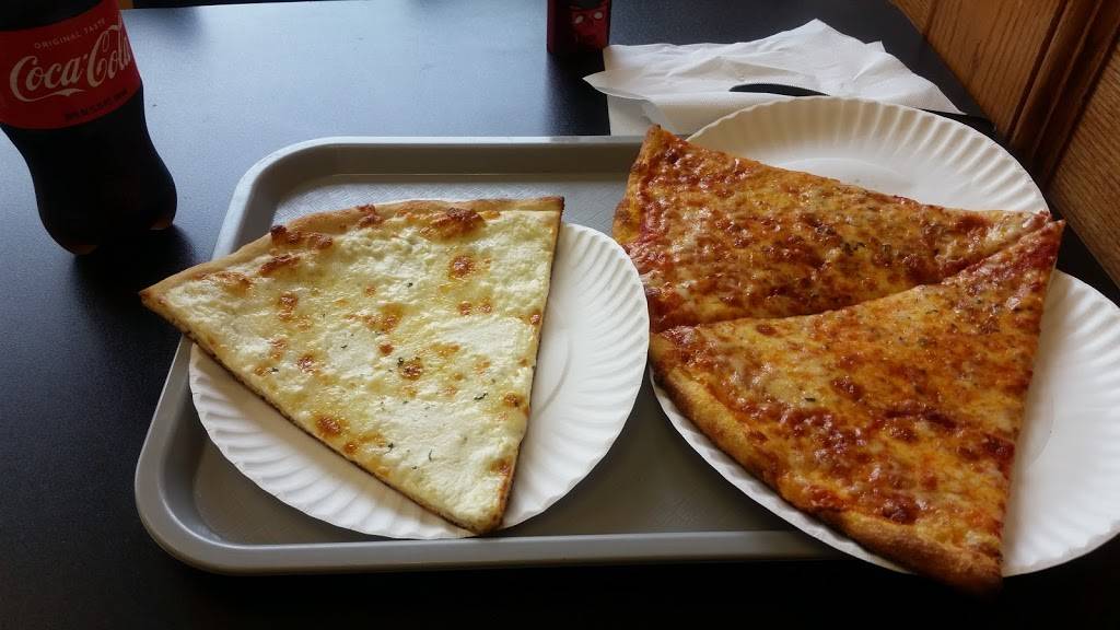 Carlos Pizza Of Roslyn | restaurant | 350 Roslyn Rd, Roslyn Heights, NY 11577, USA | 5166213500 OR +1 516-621-3500