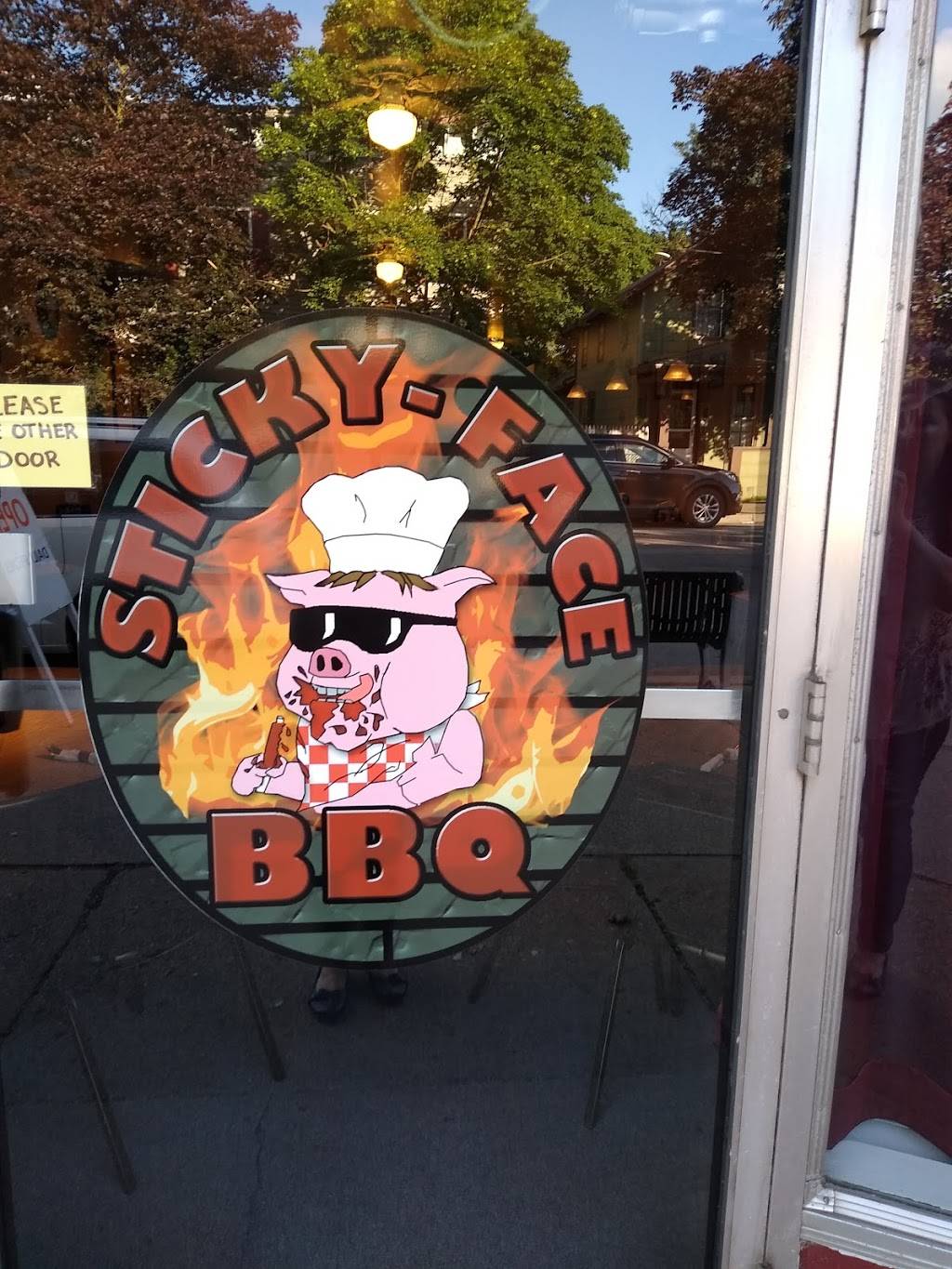 Sticky Face BBQ | restaurant | 276 Oliver St, North Tonawanda, NY 14120, USA | 7162601212 OR +1 716-260-1212