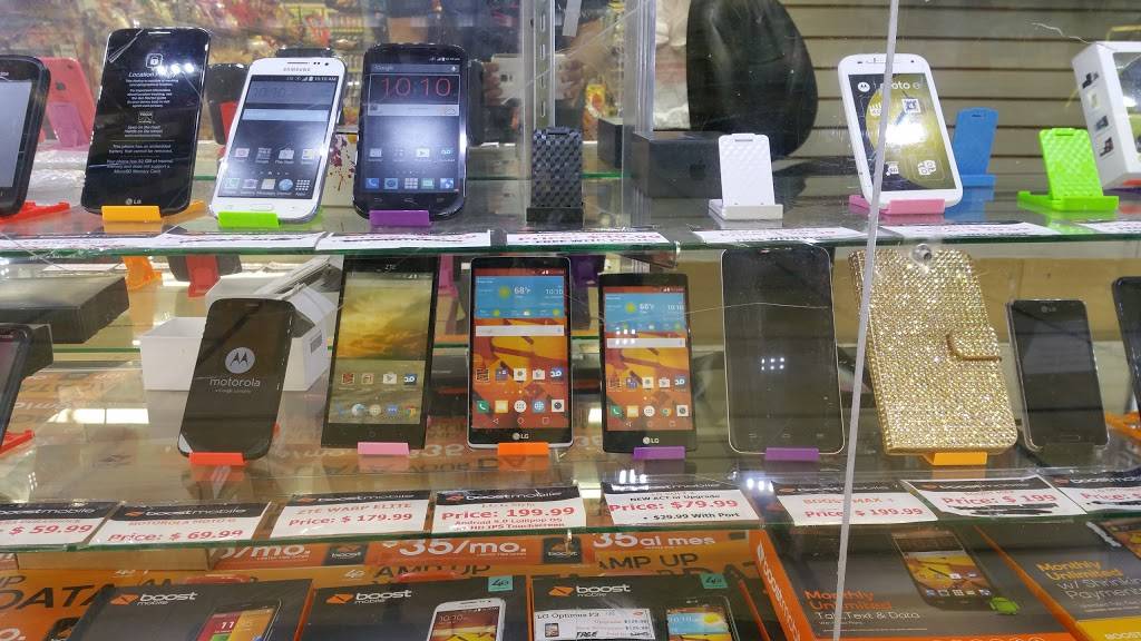 Sunkiss Cellular Boost Mobile | restaurant | 13535 Puritan Ave, Detroit, MI 48227, USA | 3132720100 OR +1 313-272-0100