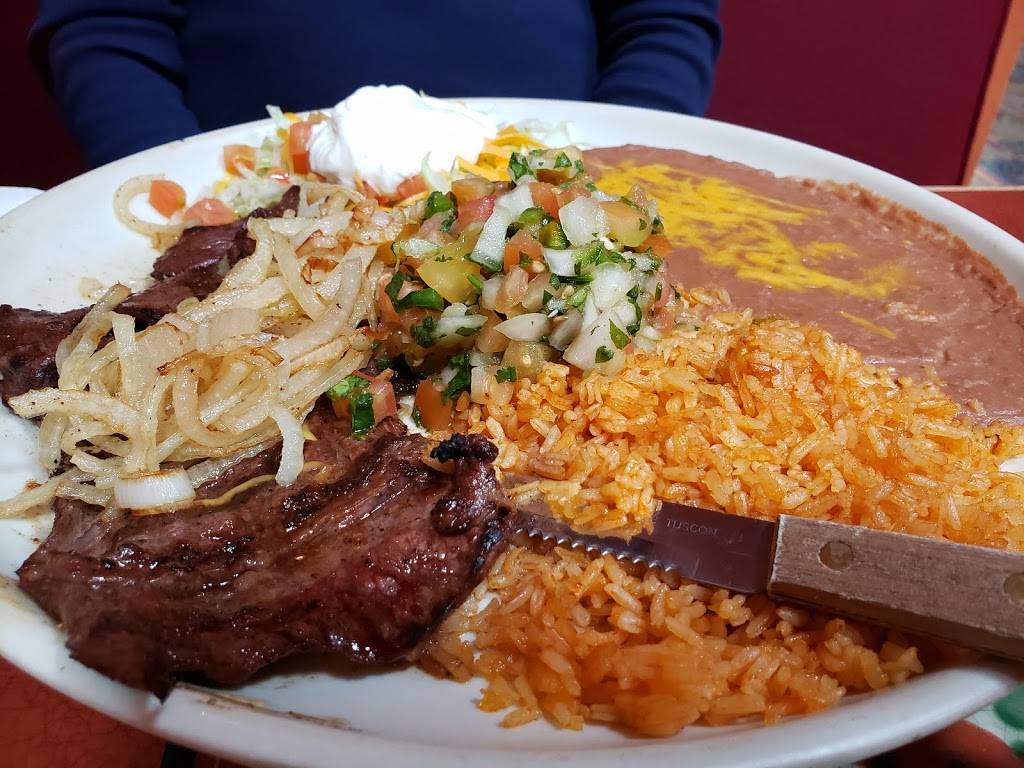Puerto Vallarta Restaurant | restaurant | 215 15th St SE, Puyallup, WA 98372, USA | 2538488550 OR +1 253-848-8550