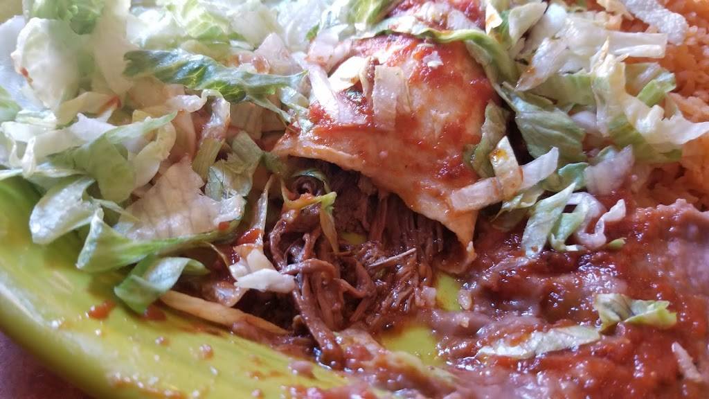 Laredos Mexican Restaurante | restaurant | 4001 Lien Rd, Madison, WI 53704, USA | 6082409701 OR +1 608-240-9701