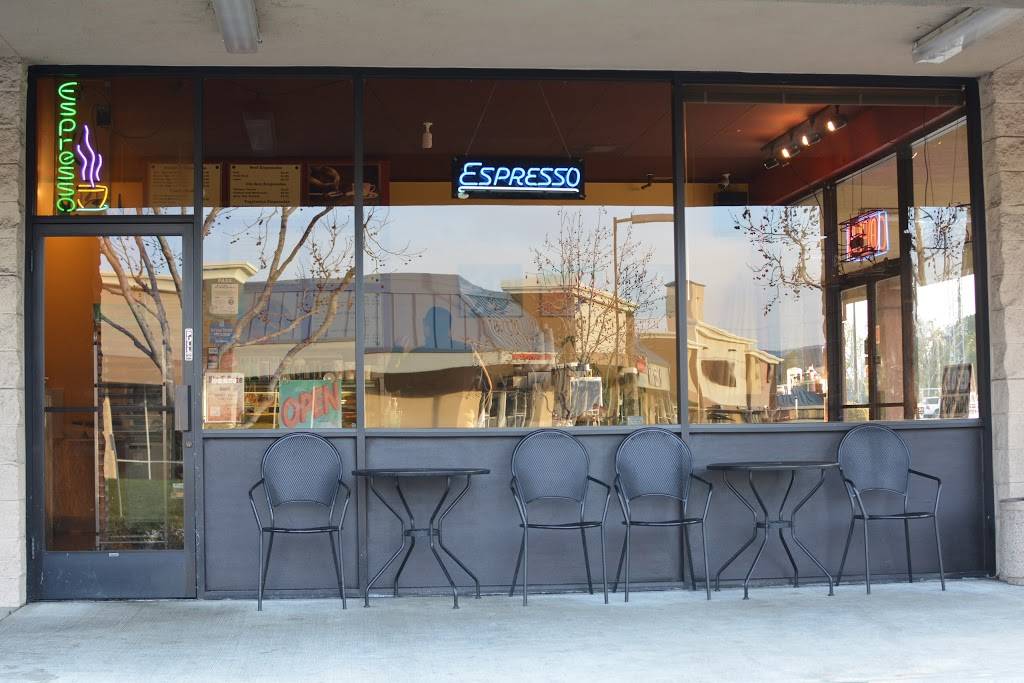 Big E Cafe | cafe | 1683 Branham Ln, San Jose, CA 95118, USA | 4089789040 OR +1 408-978-9040