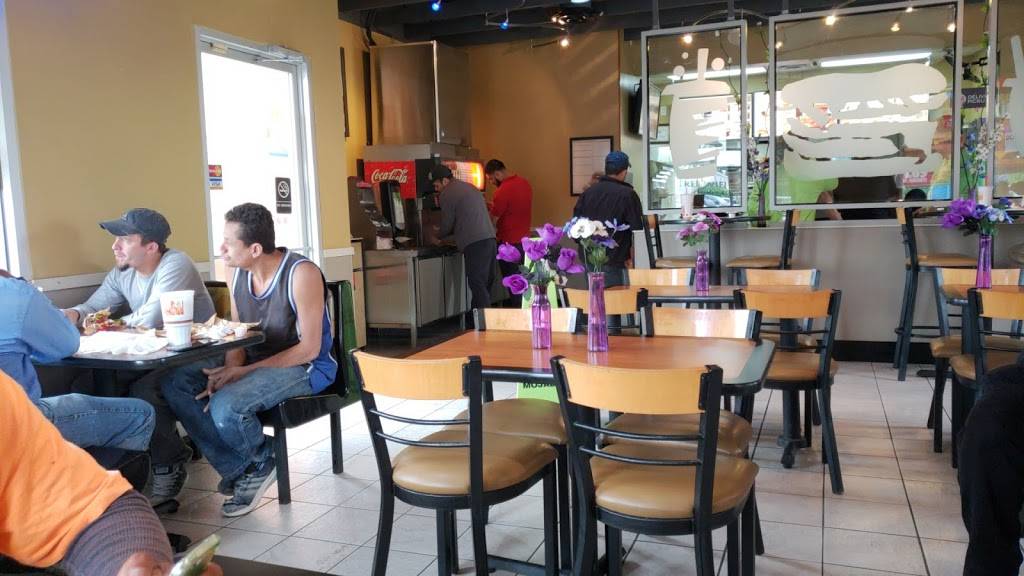 Burger King | restaurant | 5115 Kirby Dr, Houston, TX 77098, USA | 7135296912 OR +1 713-529-6912