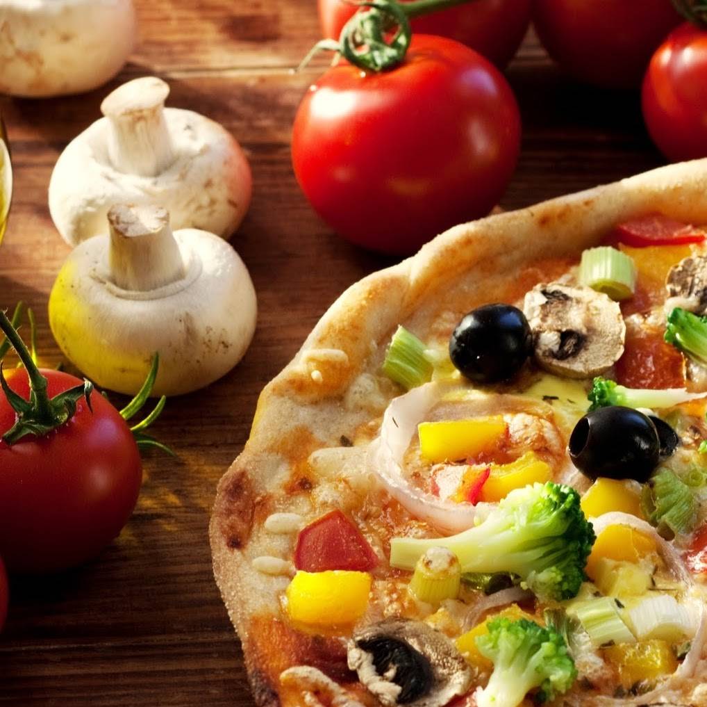 Boston Pizza & Seafood | meal delivery | 210 Tucker St, Fall River, MA 02721, USA | 5086757459 OR +1 508-675-7459