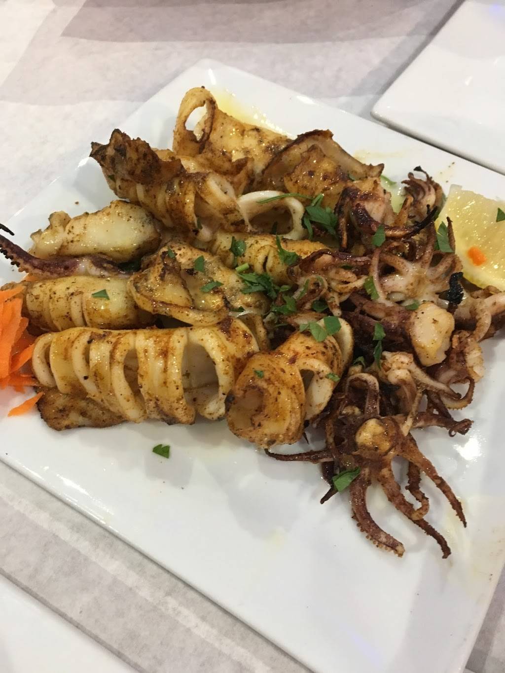 Marina Seafood Restaurant & Market | restaurant | 2415 Steinway St, Astoria, NY 11103, USA | 7184339516 OR +1 718-433-9516