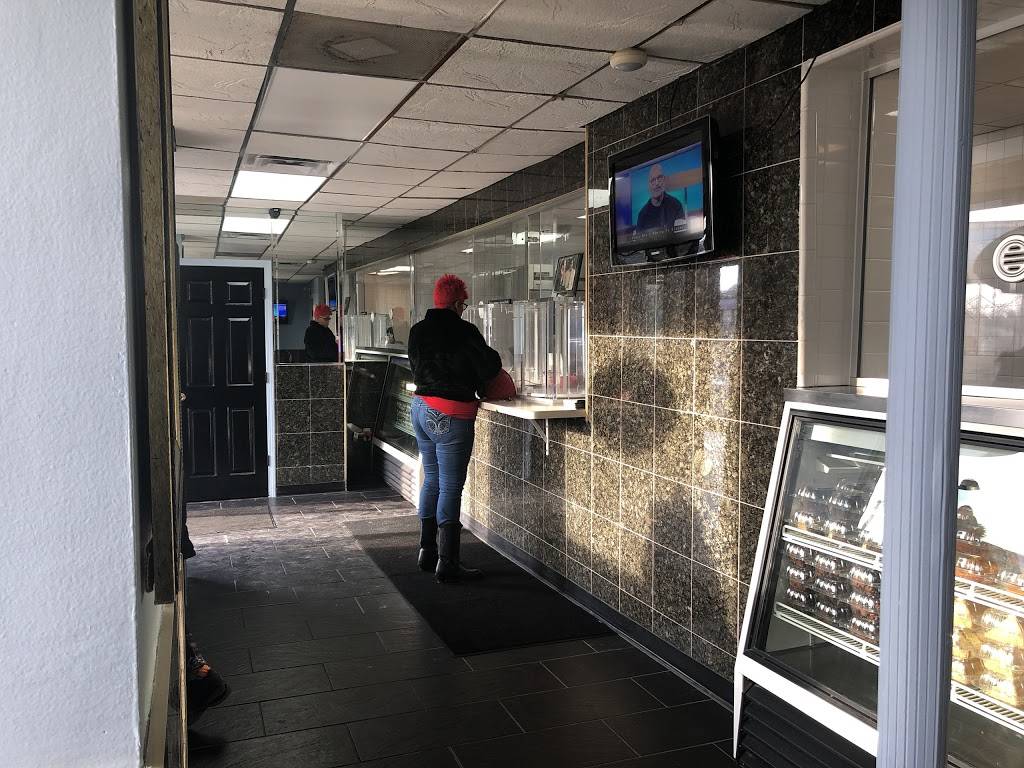 Detroit Shrimp & Fish BBQ | restaurant | 20030 James Couzens Fwy, Detroit, MI 48235, USA | 3138648161 OR +1 313-864-8161