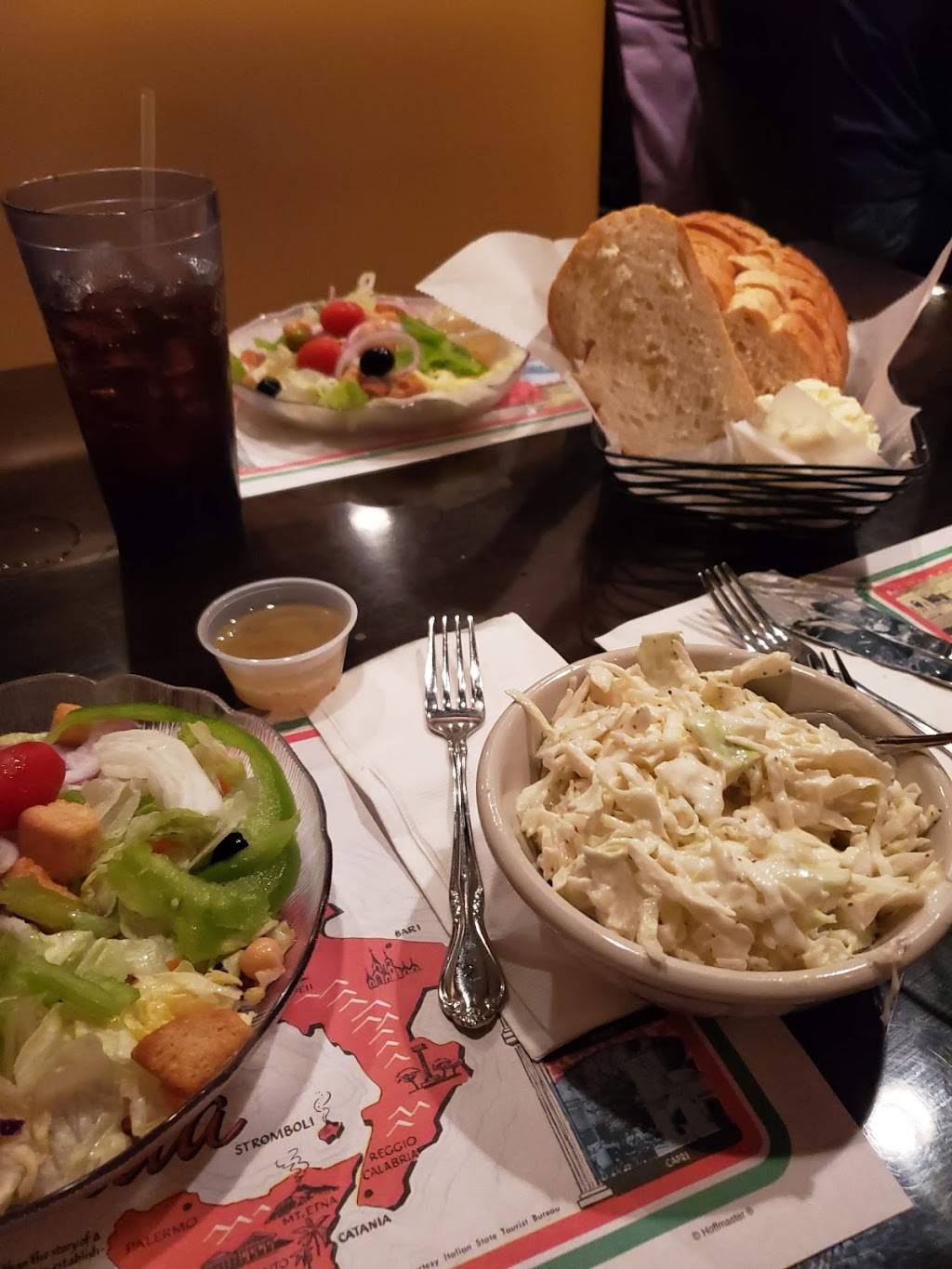 Falsettis Villa Restaurant | restaurant | 1563 Ford City Rd, Kittanning, PA 16201, USA | 7247632266 OR +1 724-763-2266