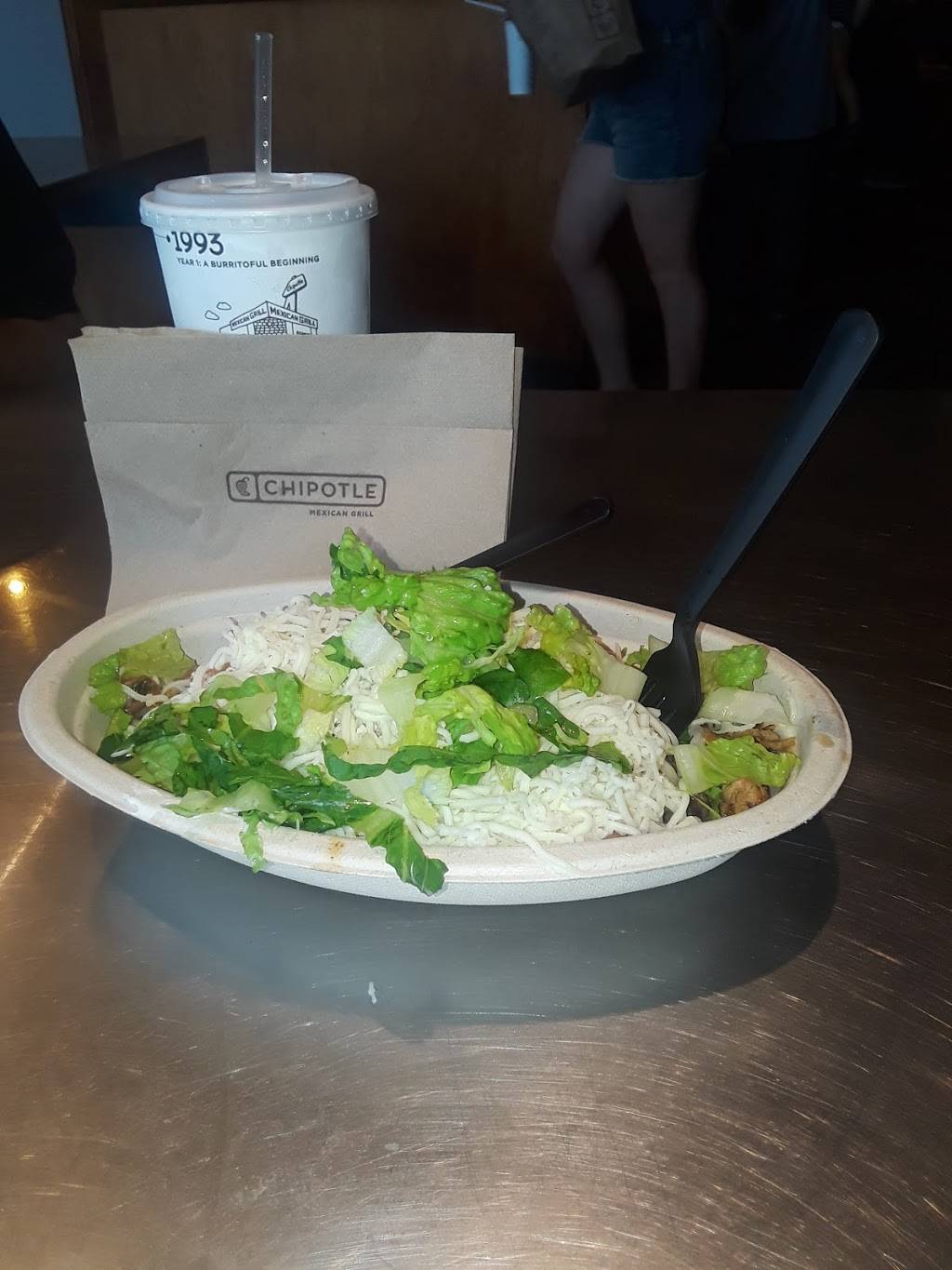 Chipotle Mexican Grill | restaurant | 528 Jericho Turnpike Ste A, Mineola, NY 11501, USA | 5162940709 OR +1 516-294-0709