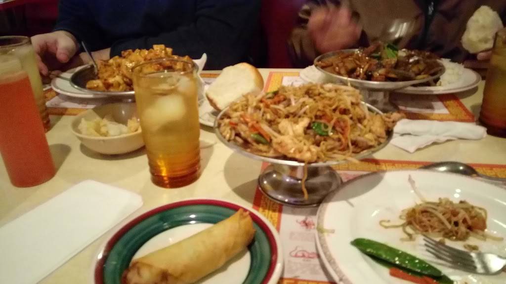 Kong Kow Restaurant | restaurant | 13337 Michigan Ave, Dearborn, MI 48126, USA | 3135815576 OR +1 313-581-5576