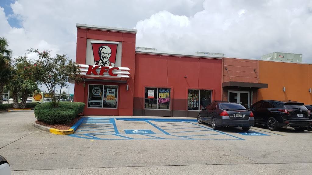 Taco Bell | meal takeaway | 6009 Bullard Ave, New Orleans, LA 70128, USA | 5042406374 OR +1 504-240-6374