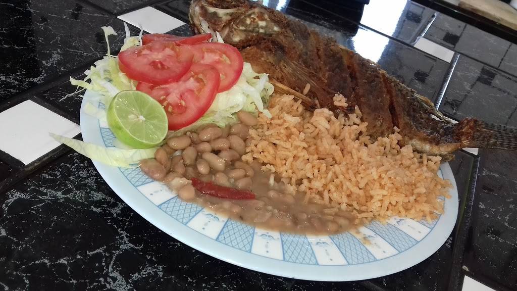 MENUDERIA "ALICIAS " | restaurant | Lucio Blanco, 22706 Rosarito, B.C., Mexico | 016642411256 OR +52 664 241 1256