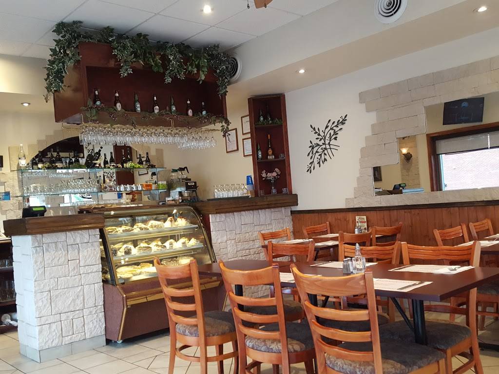 Lachine Arena Pizza & Bar-B-Q | restaurant | 2505 Rue Provost, Lachine, QC H8S 1R2, Canada | 5146376729 OR +1 514-637-6729