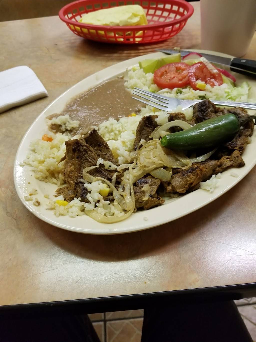 Pupuseria La Libertad | restaurant | 8101 S Central Ave, Los Angeles, CA 90001, USA | 3235899006 OR +1 323-589-9006