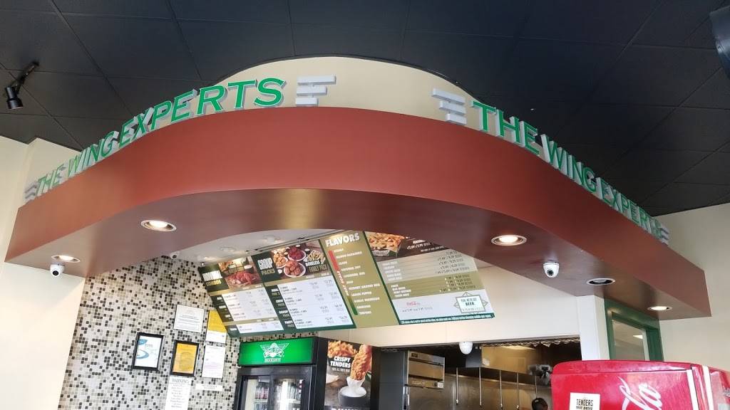 Wingstop | meal takeaway | 1029 Arnold Dr #10, Martinez, CA 94553, USA | 9252299464 OR +1 925-229-9464