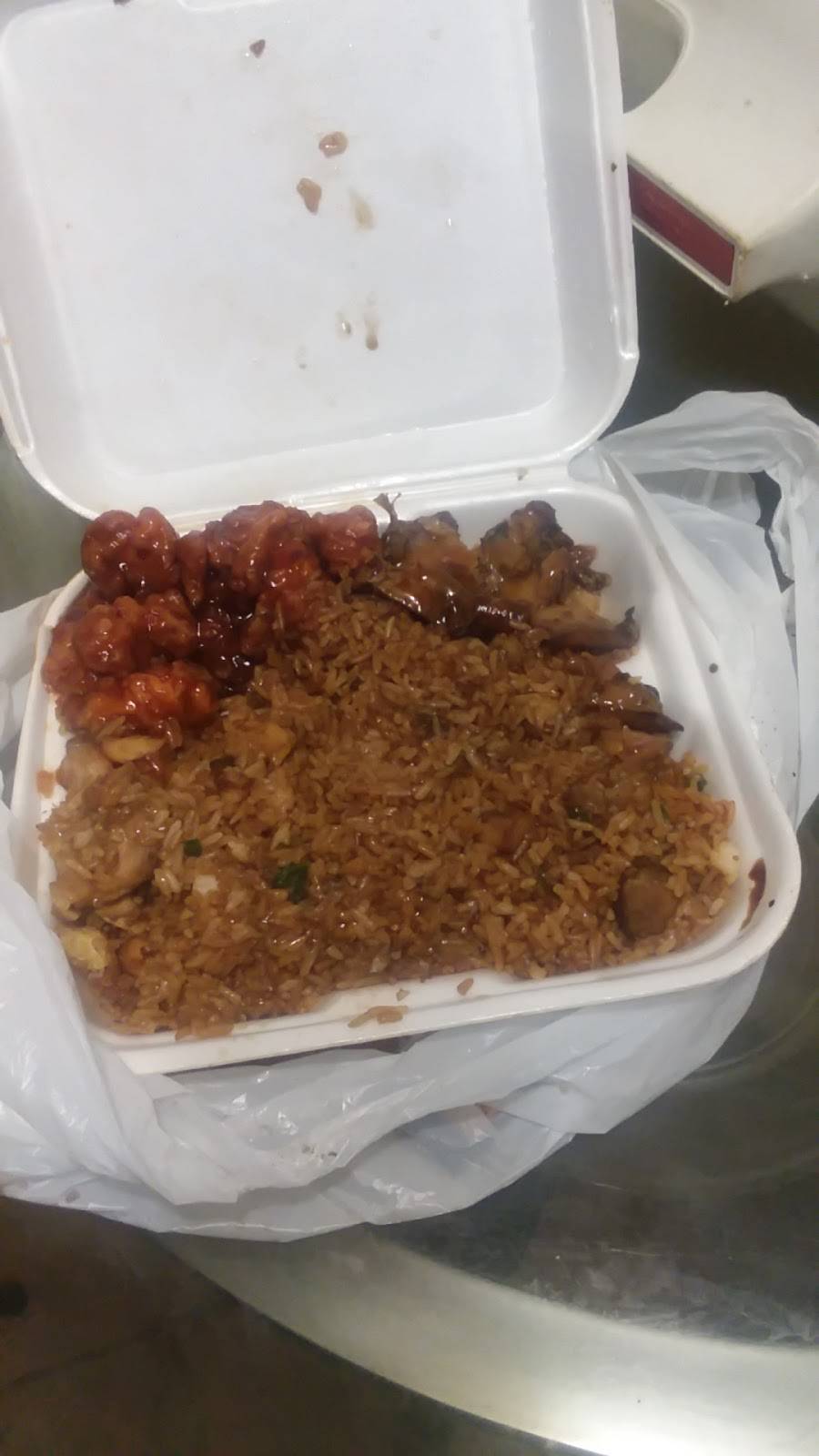 Waynes BBQ & Cajun | restaurant | 5401 S Wentworth Ave, Chicago, IL 60609, USA | 7735362282 OR +1 773-536-2282