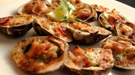 Mr. Es Tavern & Fine Food | restaurant | 313 W Kings Hwy, Coatesville, PA 19320, USA | 6103844356 OR +1 610-384-4356