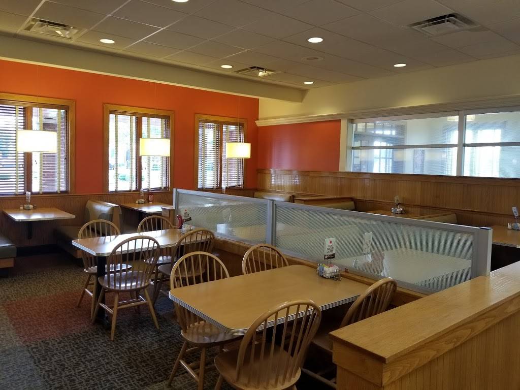 Frischs Big Boy | restaurant | 6510 Signature Dr, Louisville, KY 40213, USA | 5029693831 OR +1 502-969-3831