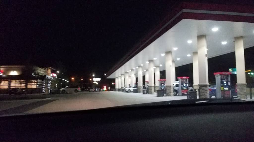 RaceTrac | bakery | 609 Lee Rd, Orlando, FL 32810, USA | 4076470431 OR +1 407-647-0431